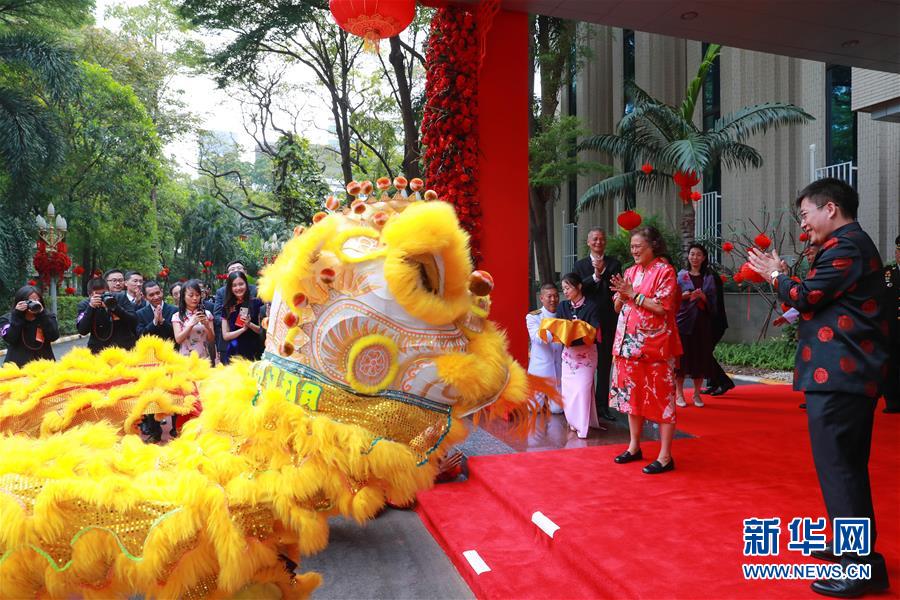 共祝农历新年好 携手迈向新未来